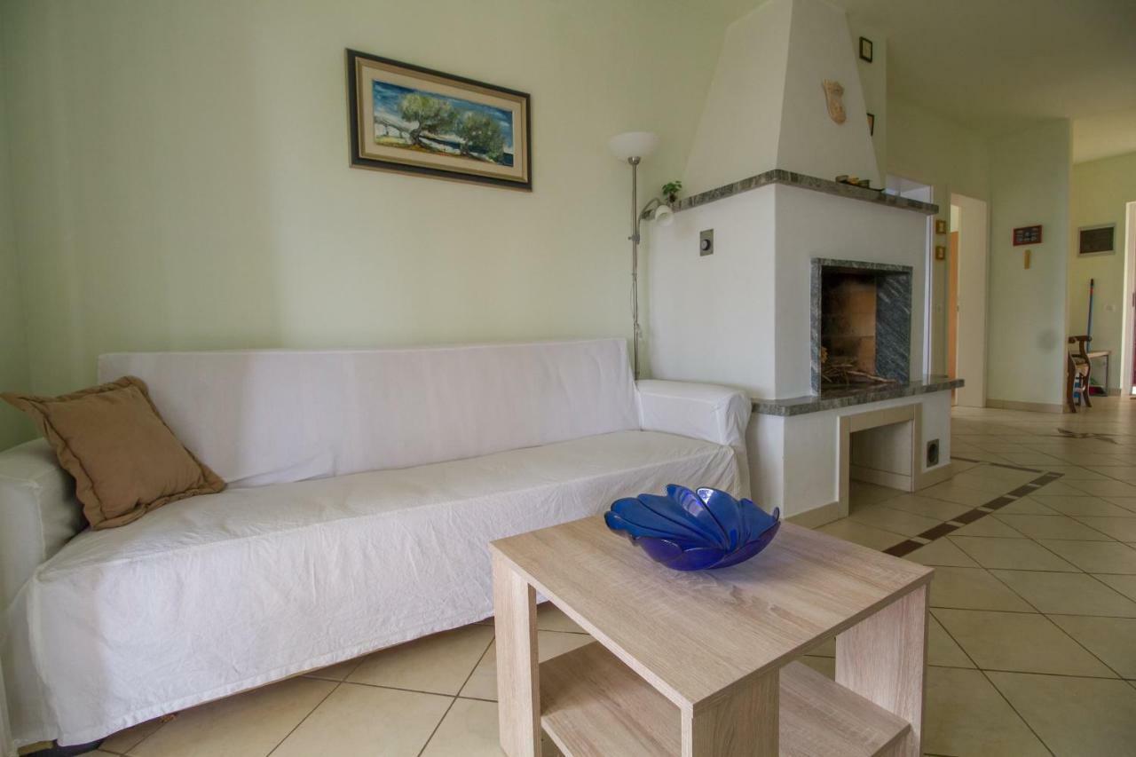 Apartments Ivana Ravni Luaran gambar